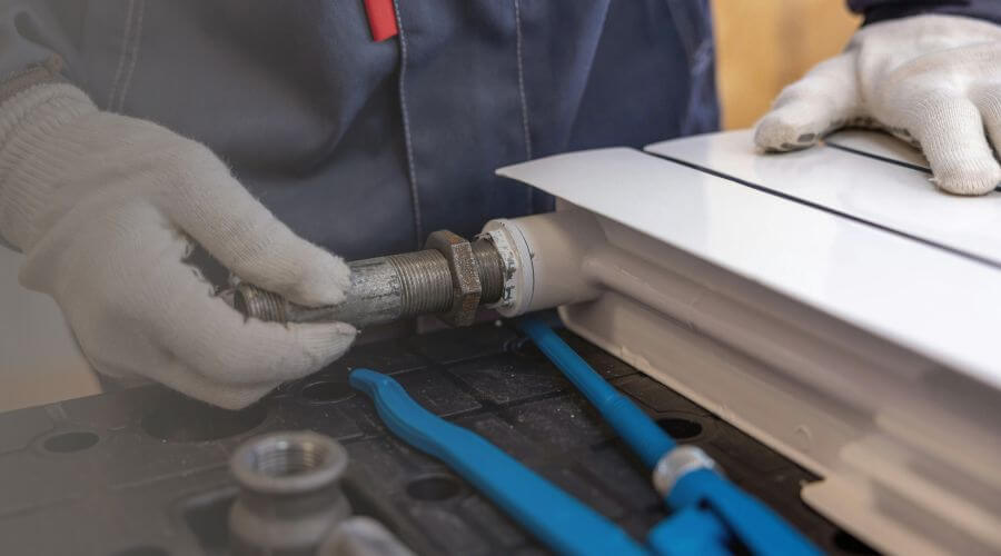 Expert burst pipe repair services in Chandler, OK